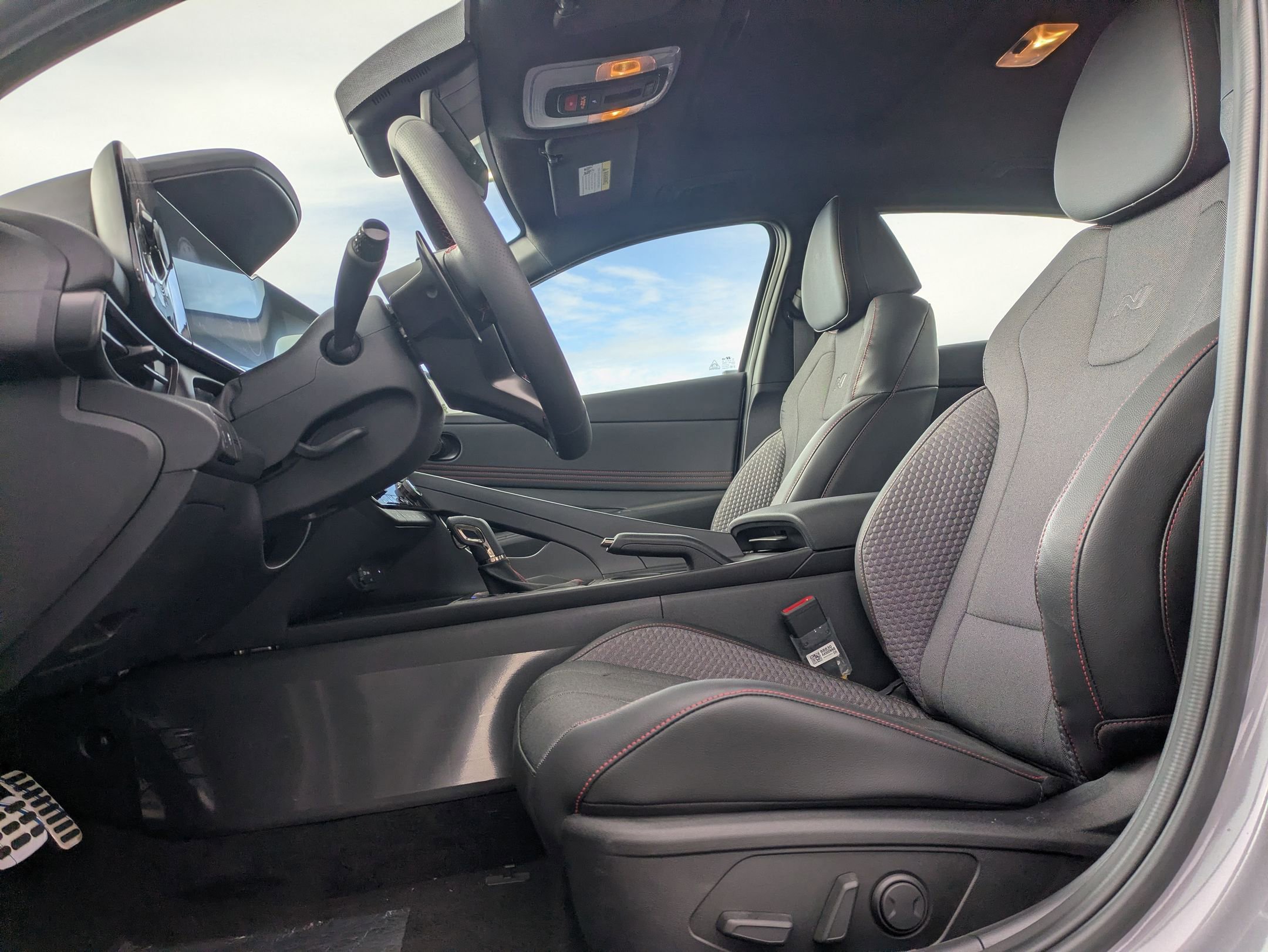 New 2025 Hyundai Elantra N Line image 15