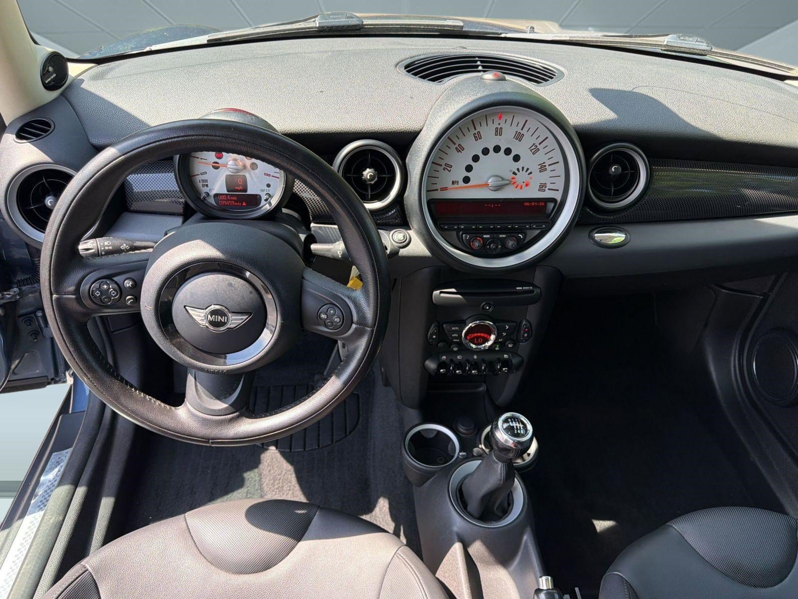 Used 2011 MINI Cooper Clubman S FWD image 25