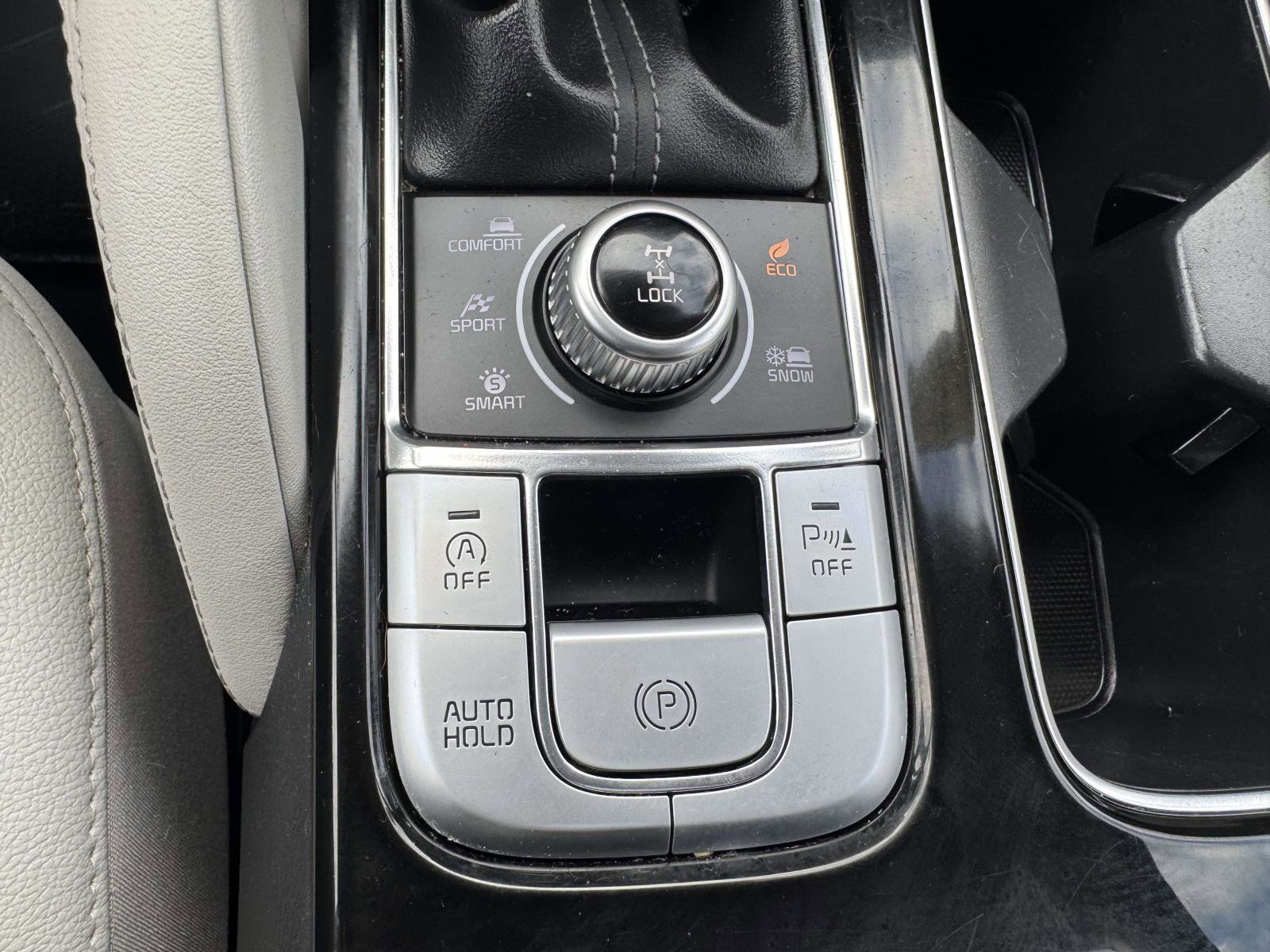 Used 2021 Kia Telluride EX image 29