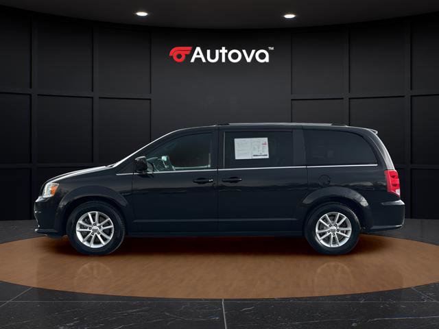 Used 2019 Dodge Grand Caravan SXT image 2