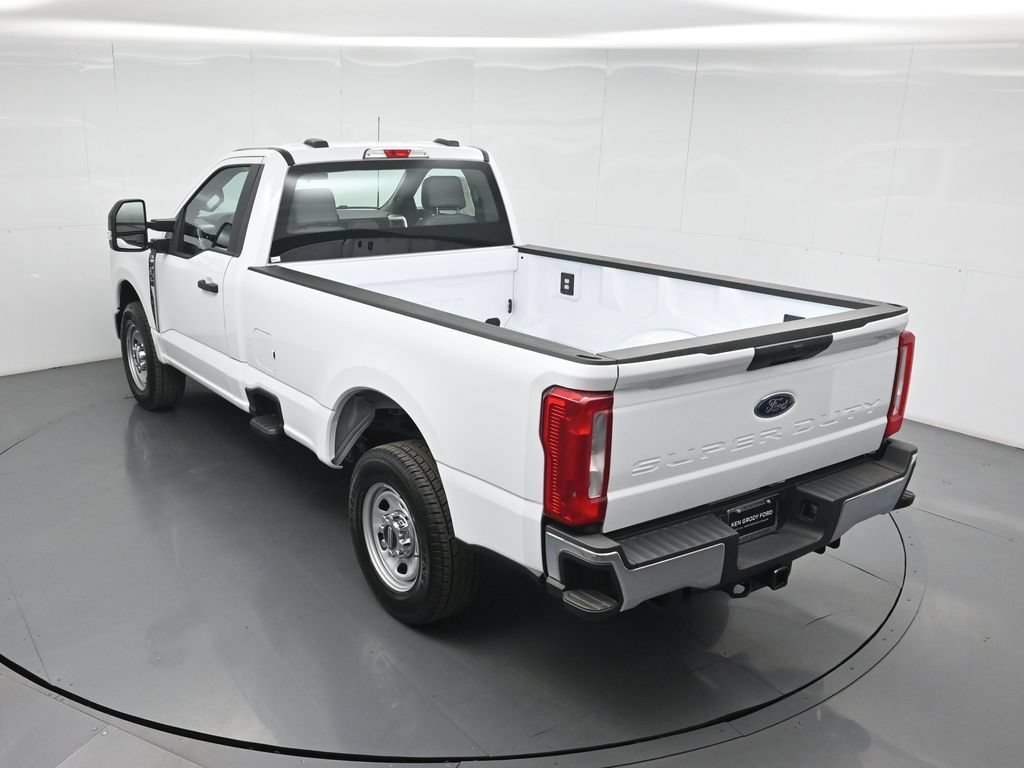 New 2026 Ford F350 XL w/ XL Chrome Package RWD image 32