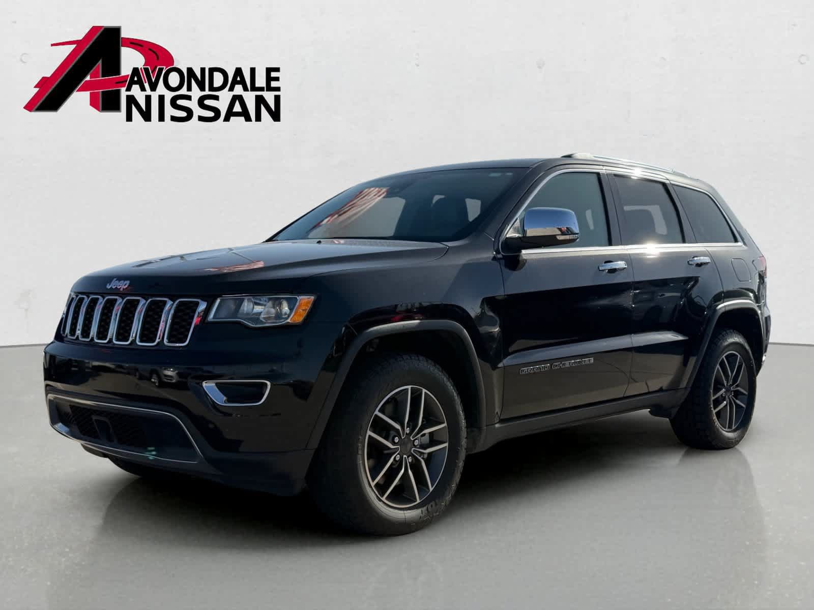 Used 2021 Jeep Grand Cherokee Limited w/ Luxury Group II AWD/4WD image 2