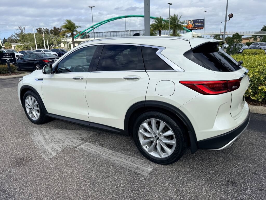Used 2019 INFINITI QX50 Essential w/ Premium Heat Package image 2