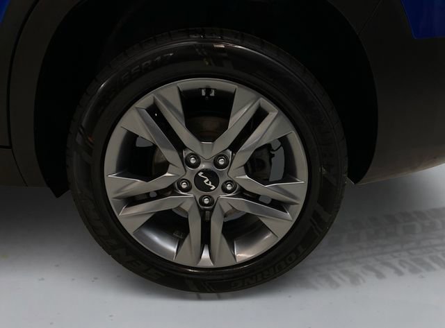 Used 2023 Kia Seltos LX image 17