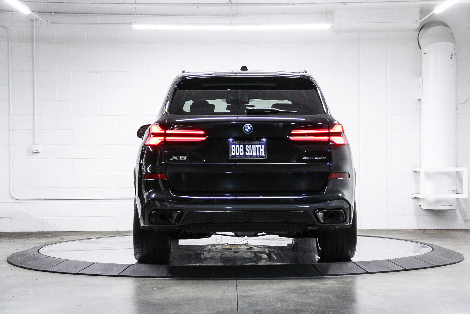 New 2026 BMW X5 xDrive50e AWD/4WD image 5