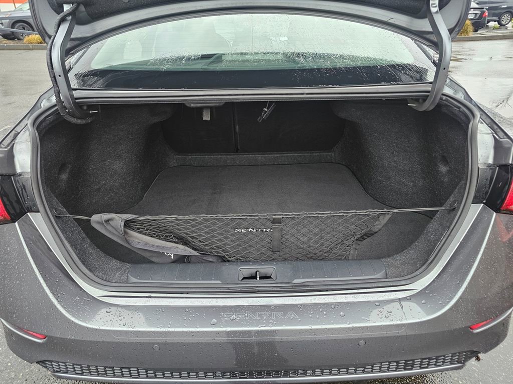 Used 2020 Nissan Sentra SV w/ Electronics Package FWD image 11