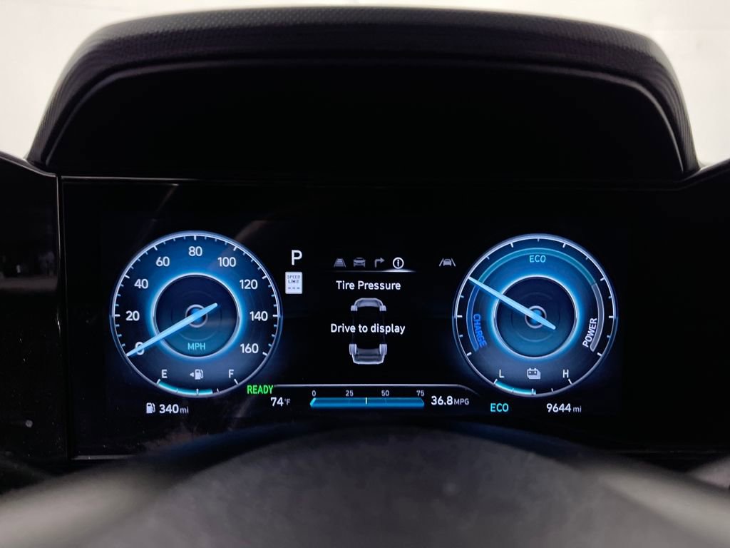 Certified 2025 Hyundai Elantra SEL image 21