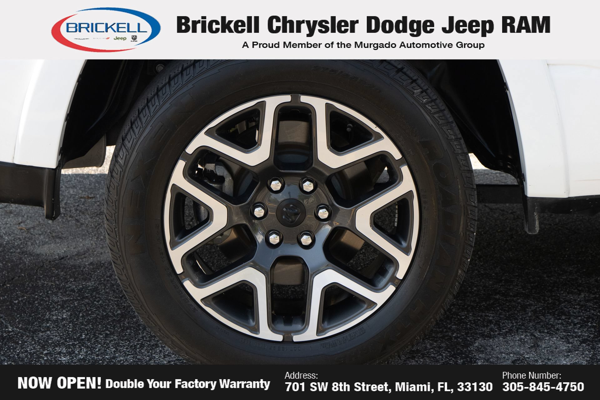 Used 2025 RAM 1500 Laramie AWD/4WD image 39