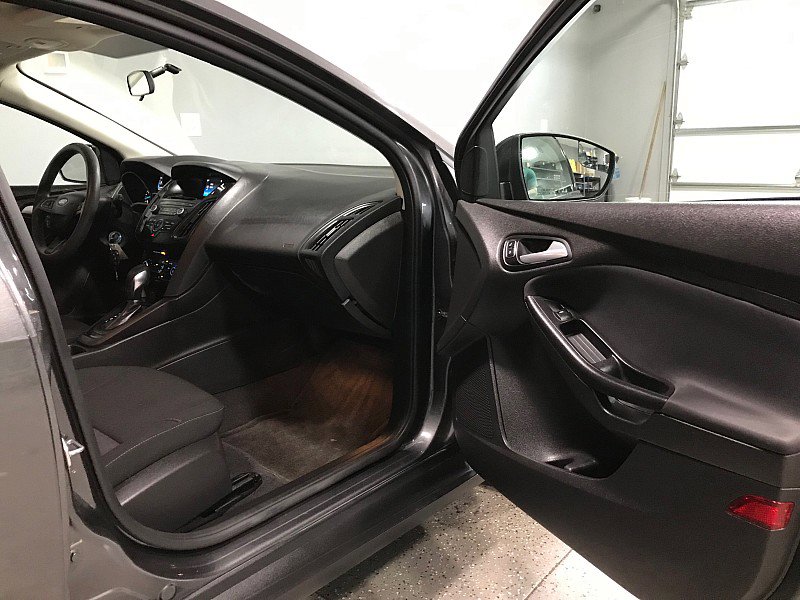 Used 2017 Ford Focus SE image 12