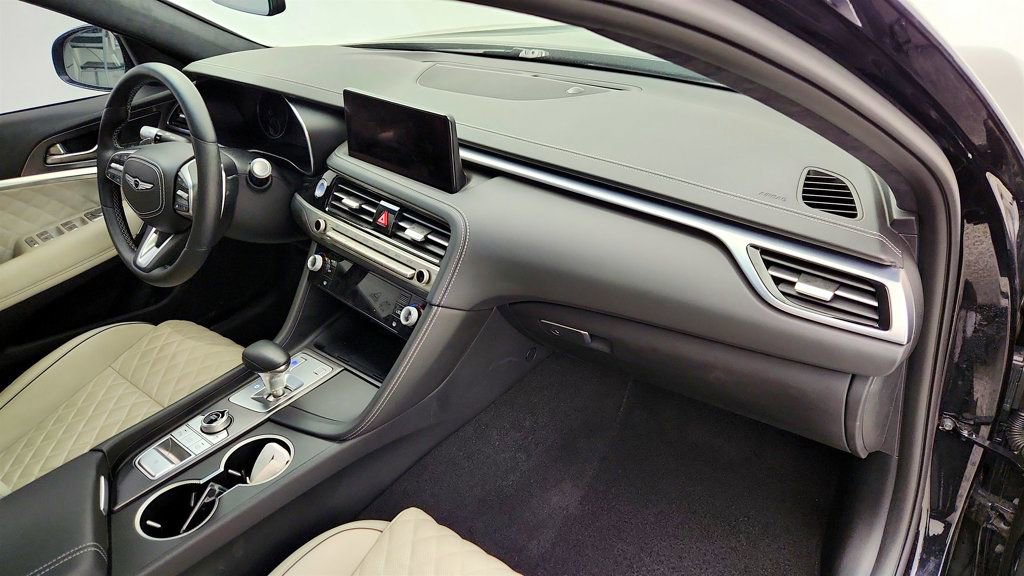 Used 2024 Genesis G70 3.3T Advanced w/ Sport Prestige Package image 26