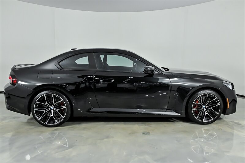 Used 2024 BMW M2 w/ Carbon Package RWD image 11