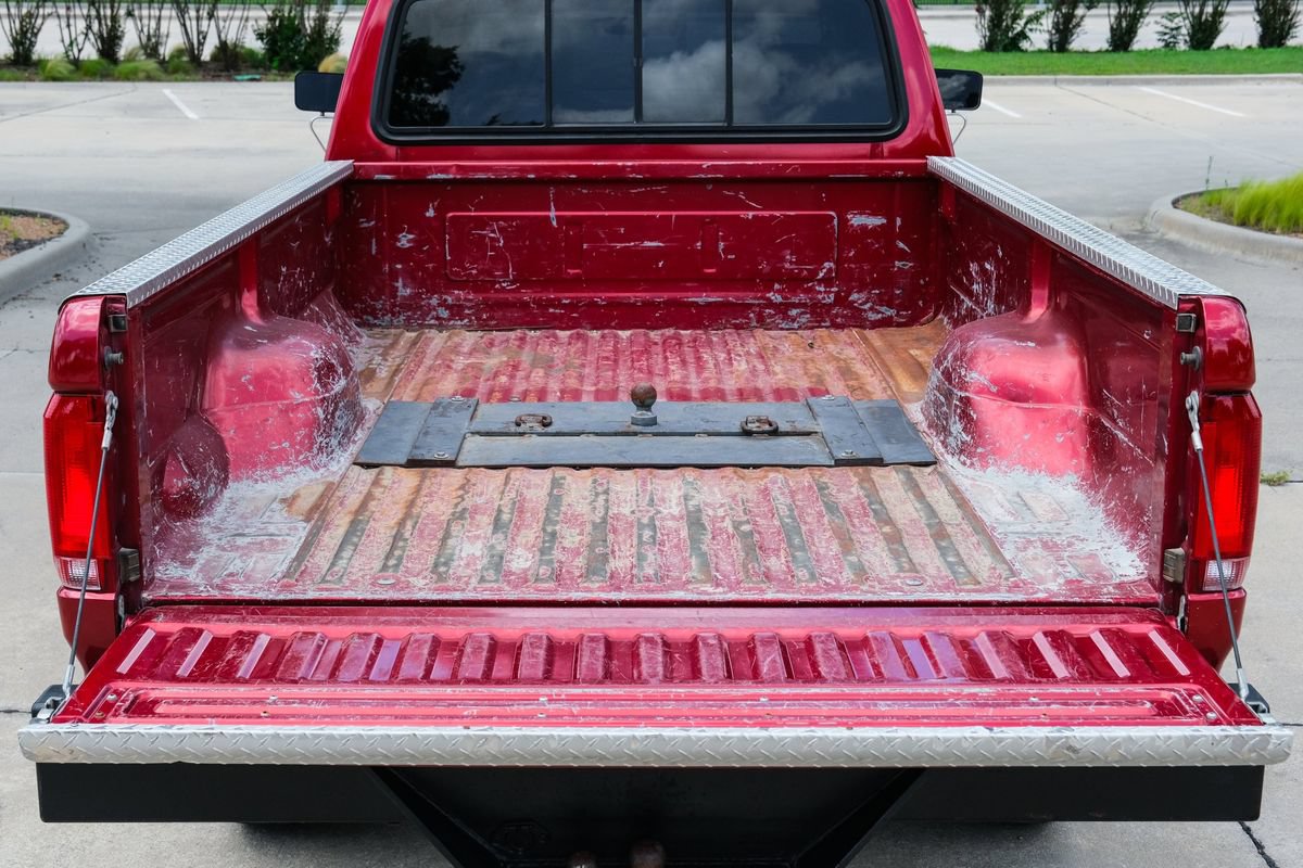 Used 1997 Ford F250 4x4 SuperCab Heavy Duty image 32