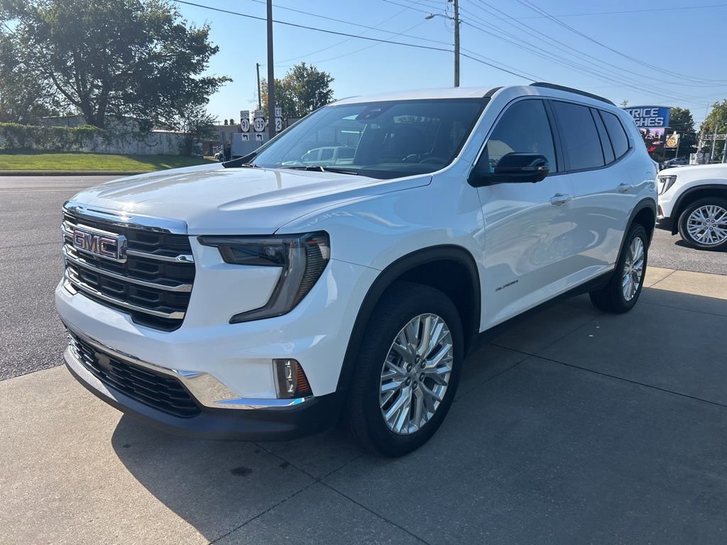 Used 2024 GMC Acadia Elevation image 5