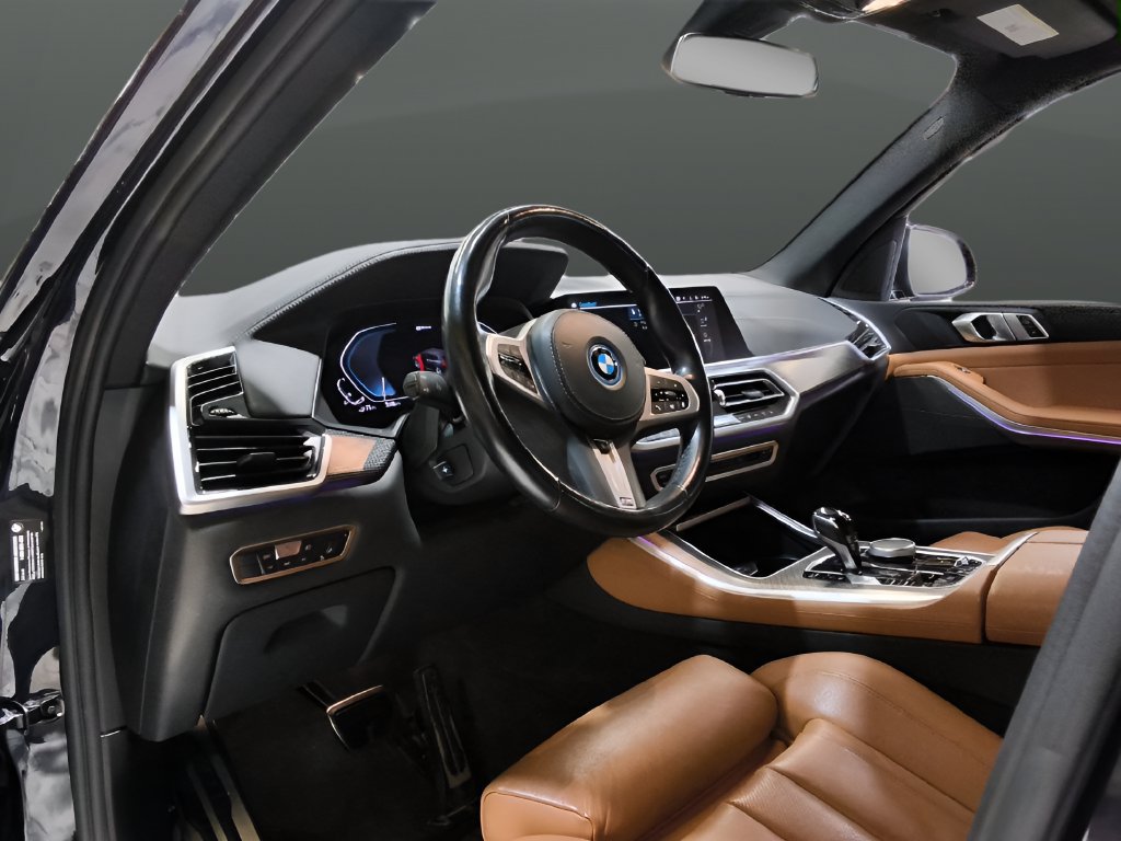Used 2022 BMW X5 xDrive45e w/ M Sport Package AWD/4WD image 8