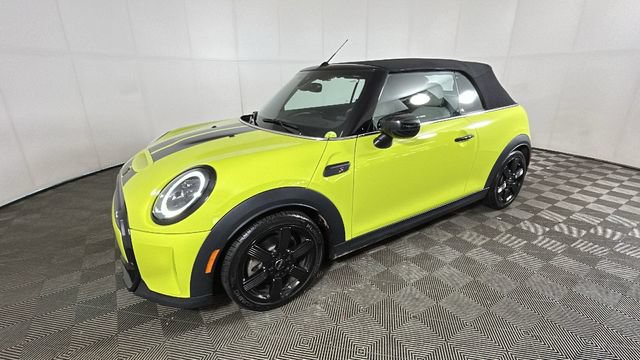 Used 2024 MINI Cooper S w/ Signature Upholstery Package FWD image 6