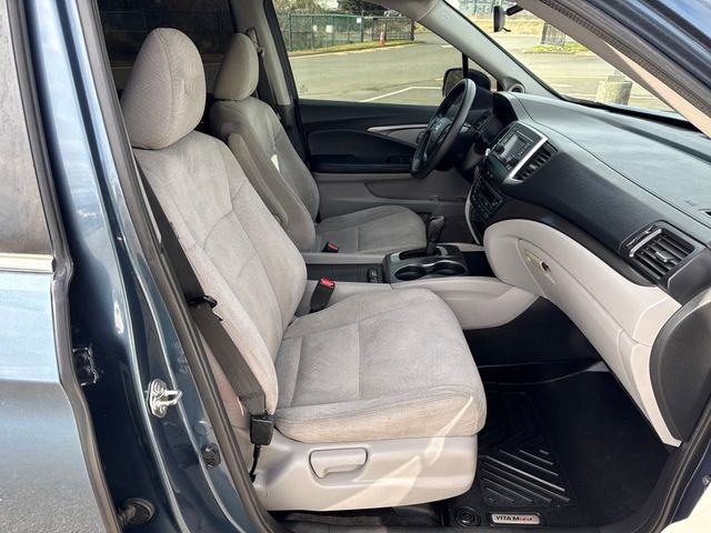 Used 2017 Honda Pilot LX image 13