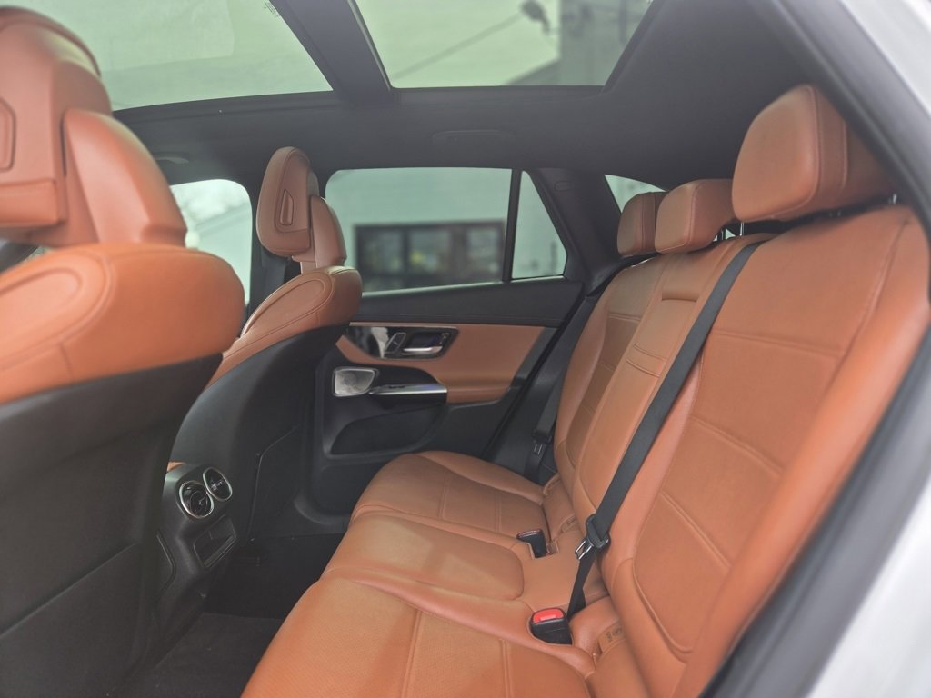 Used 2023 Mercedes-Benz GLC 300 4MATIC image 20