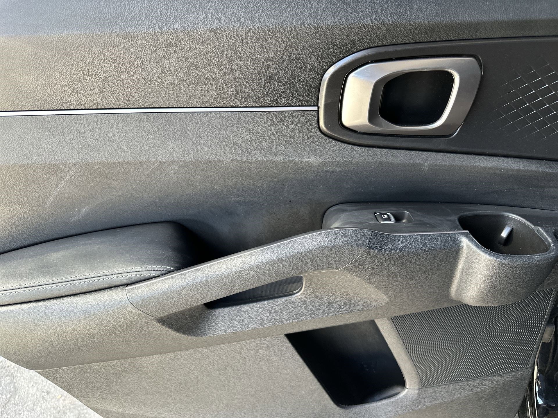 Used 2023 Kia Sorento LX image 27