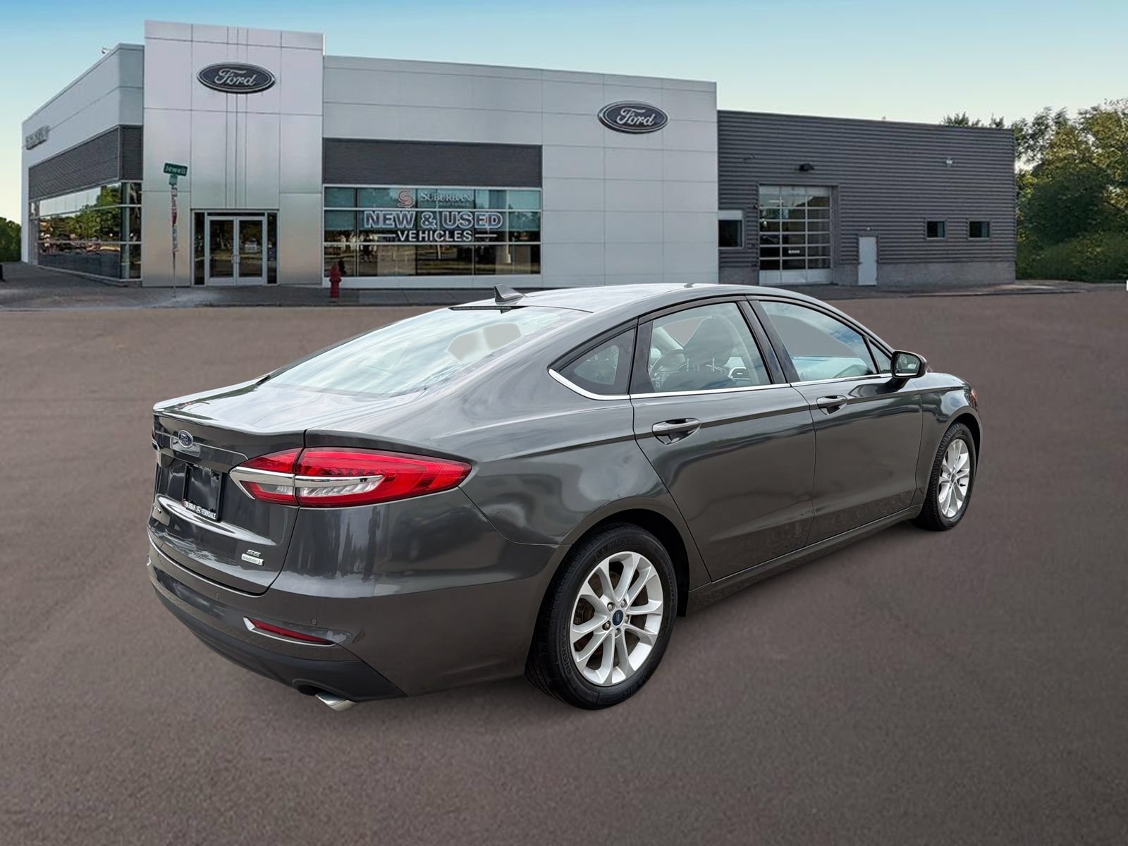 Used 2020 Ford Fusion SE FWD image 9