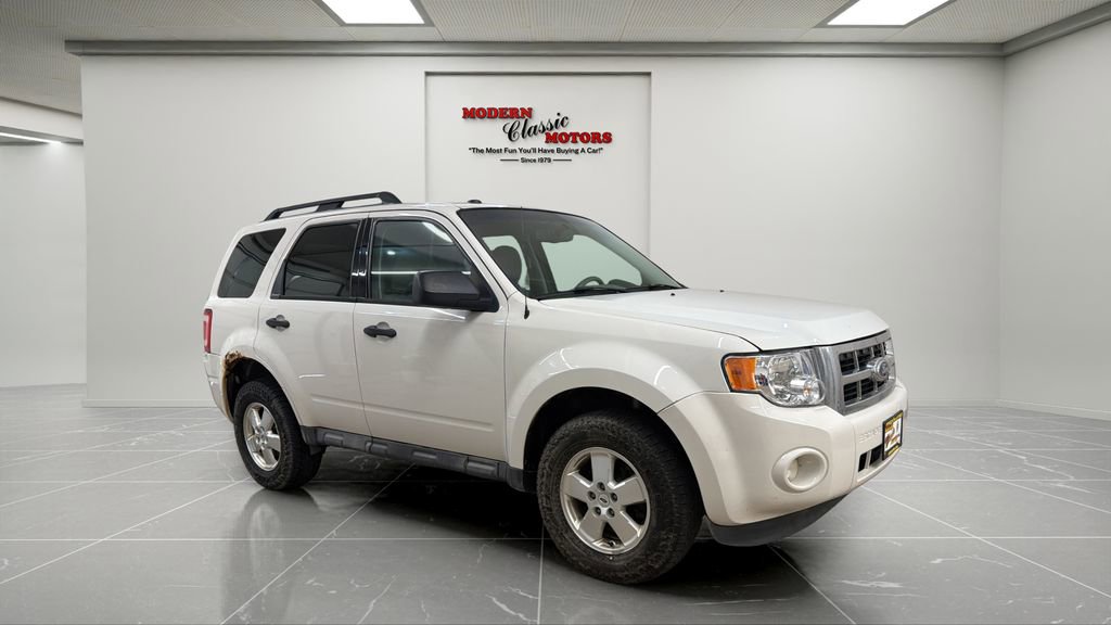 Used 2011 Ford Escape XLT