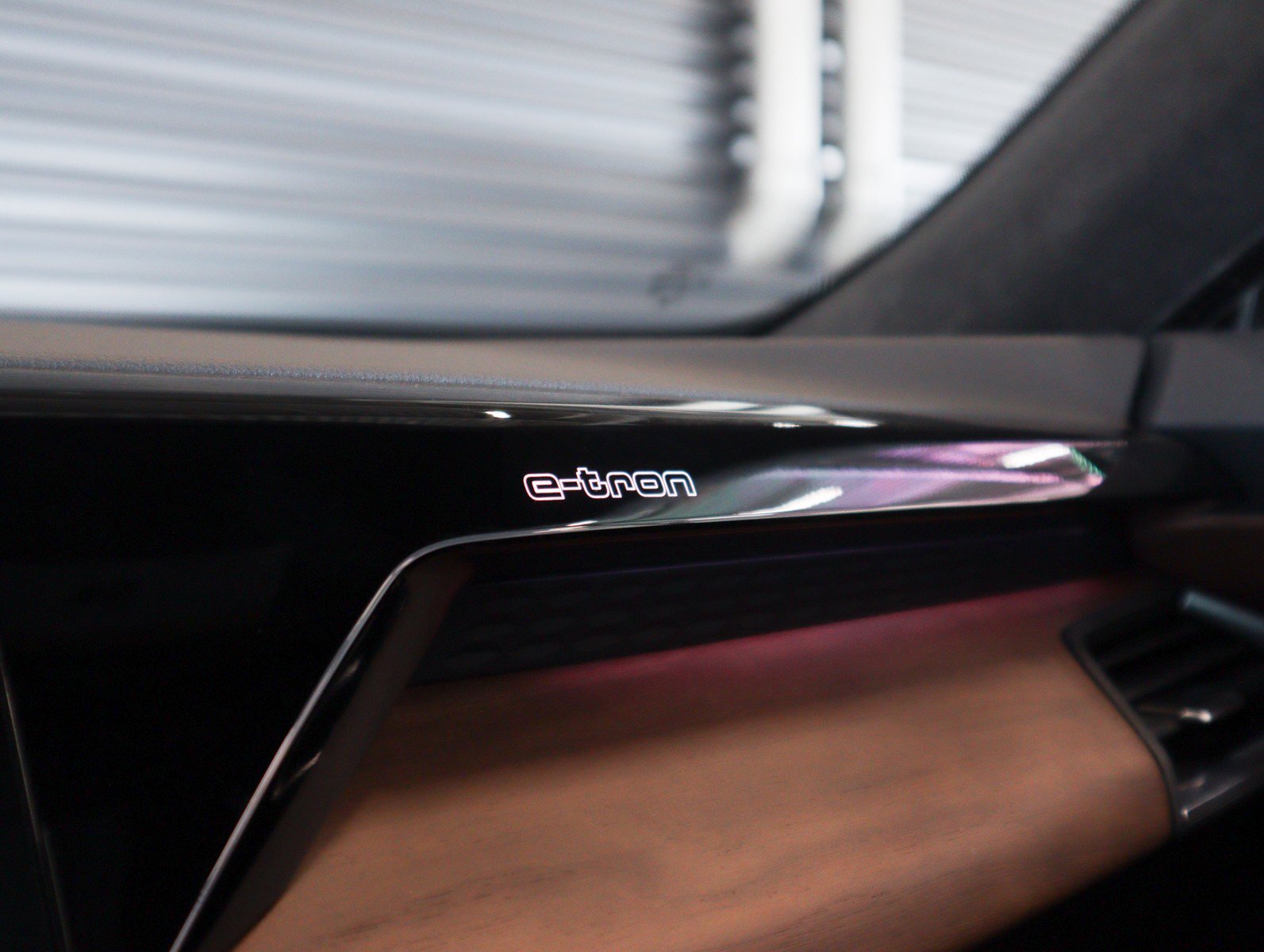 Certified 2024 Audi e-tron GT Prestige AWD/4WD image 27