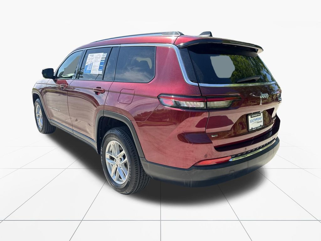 Used 2022 Jeep Grand Cherokee L Laredo w/ Luxury Tech Group I RWD image 6