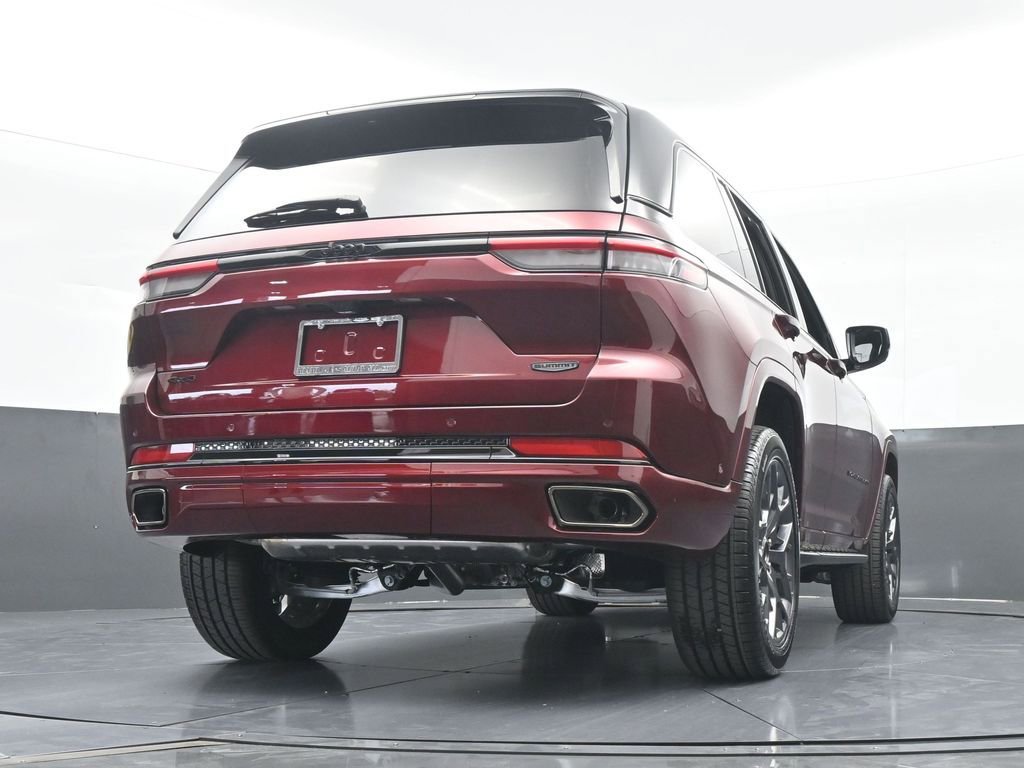 New 2025 Jeep Grand Cherokee Summit image 65