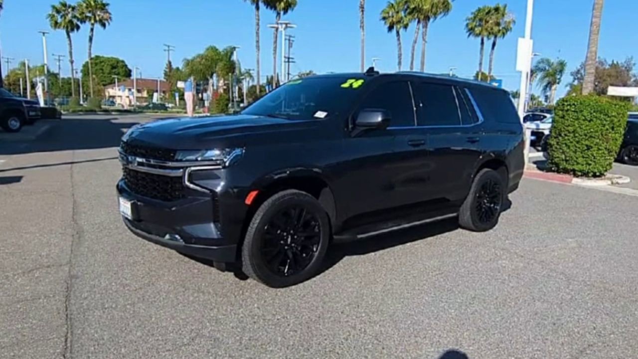 Certified 2024 Chevrolet Tahoe LS w/ Driver Alert Package image 4