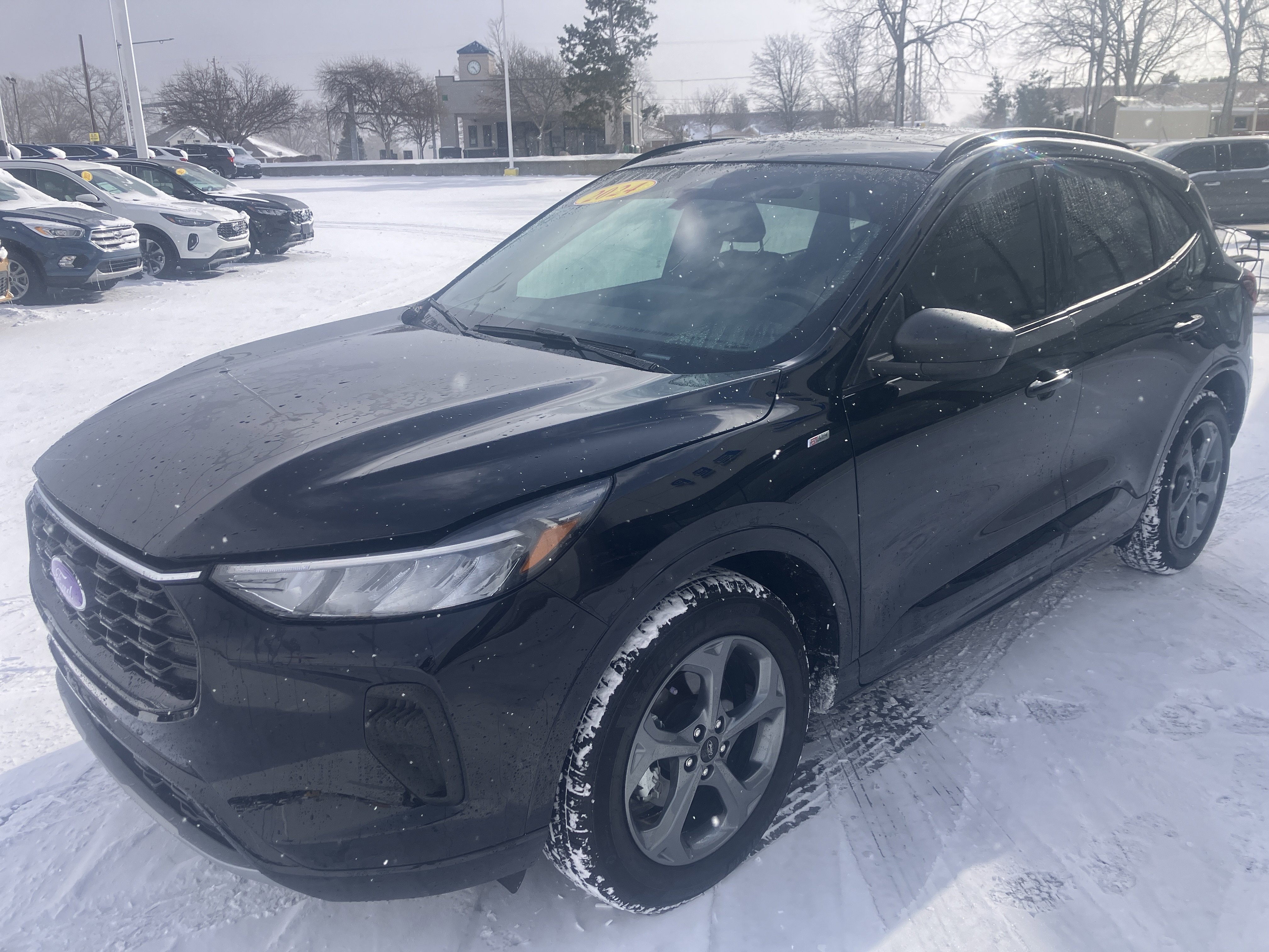 Used 2024 Ford Escape ST-Line w/ Tech Pack #1 image 3