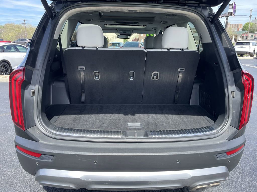 Certified 2021 Kia Telluride SX w/ SX Prestige Package image 40