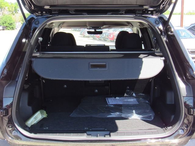 New 2026 Mitsubishi Outlander ES image 5