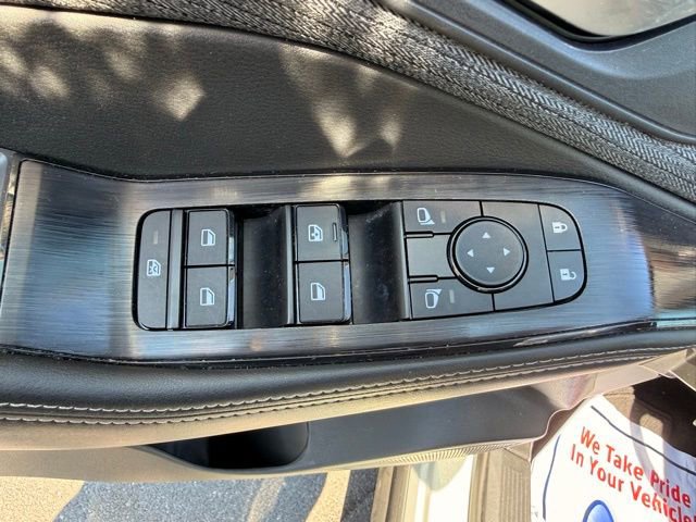 Certified 2023 Nissan Rogue SV image 13