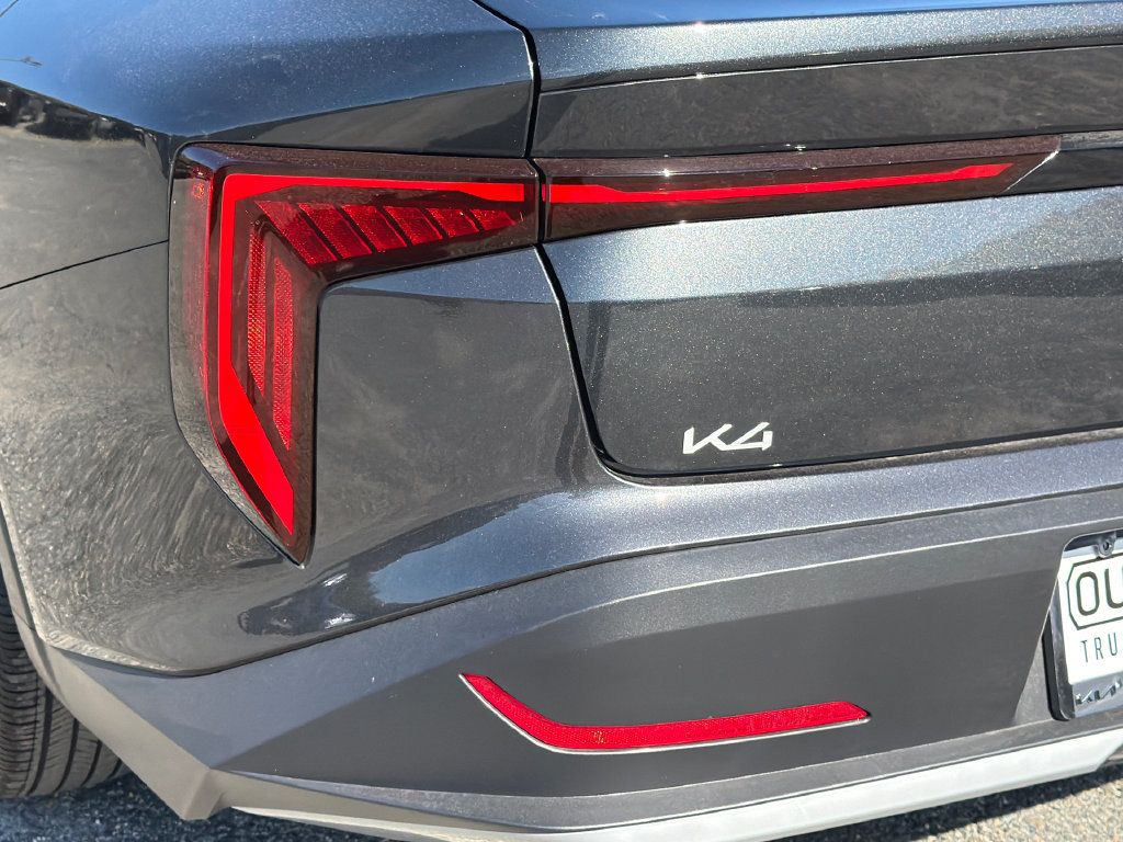 New 2027 Kia K4 FWD image 5