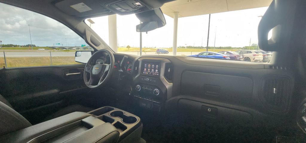 Used 2024 Chevrolet Silverado 1500 Custom w/ LPO, Dark Essentials Package RWD image 24