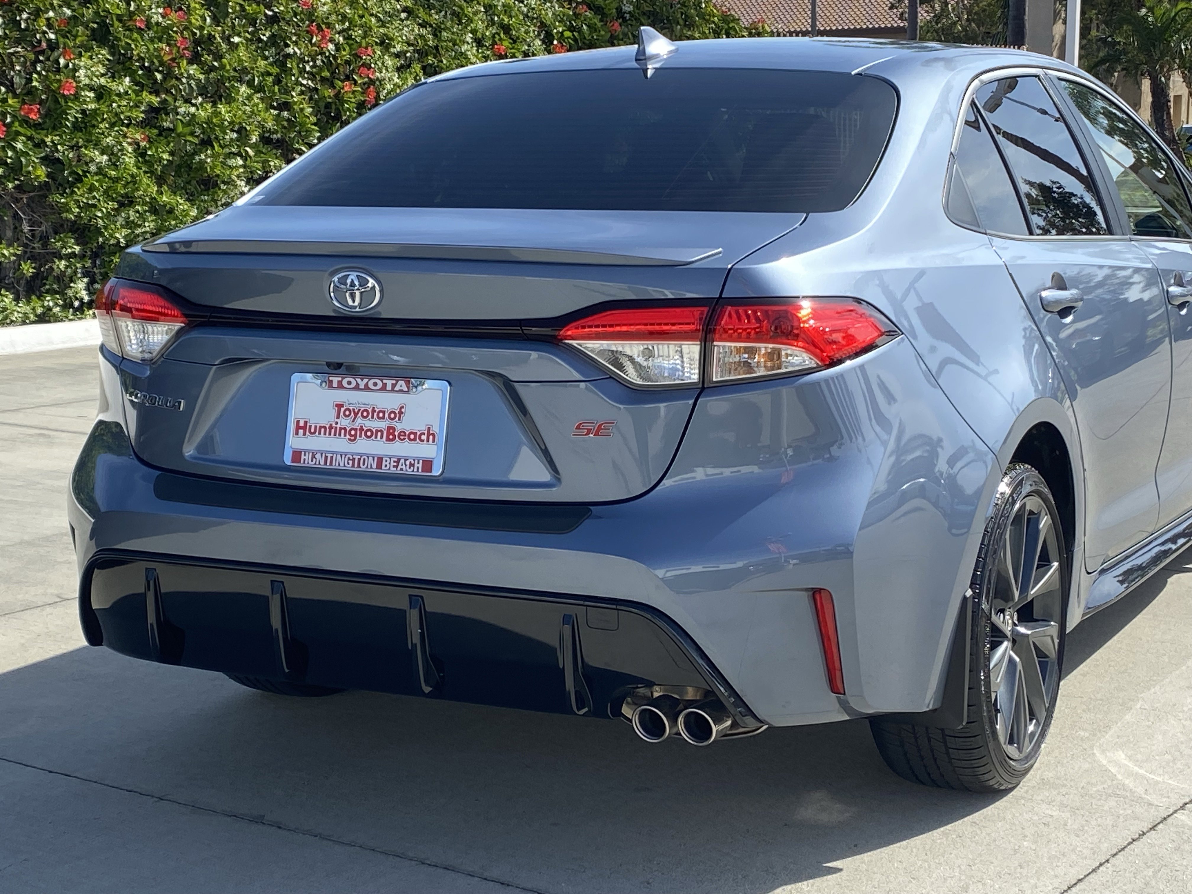 Certified 2026 Toyota Corolla SE FWD image 4