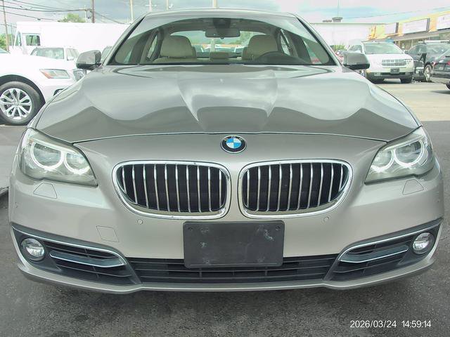 Used 2016 BMW 535i xDrive Sedan AWD/4WD image 2