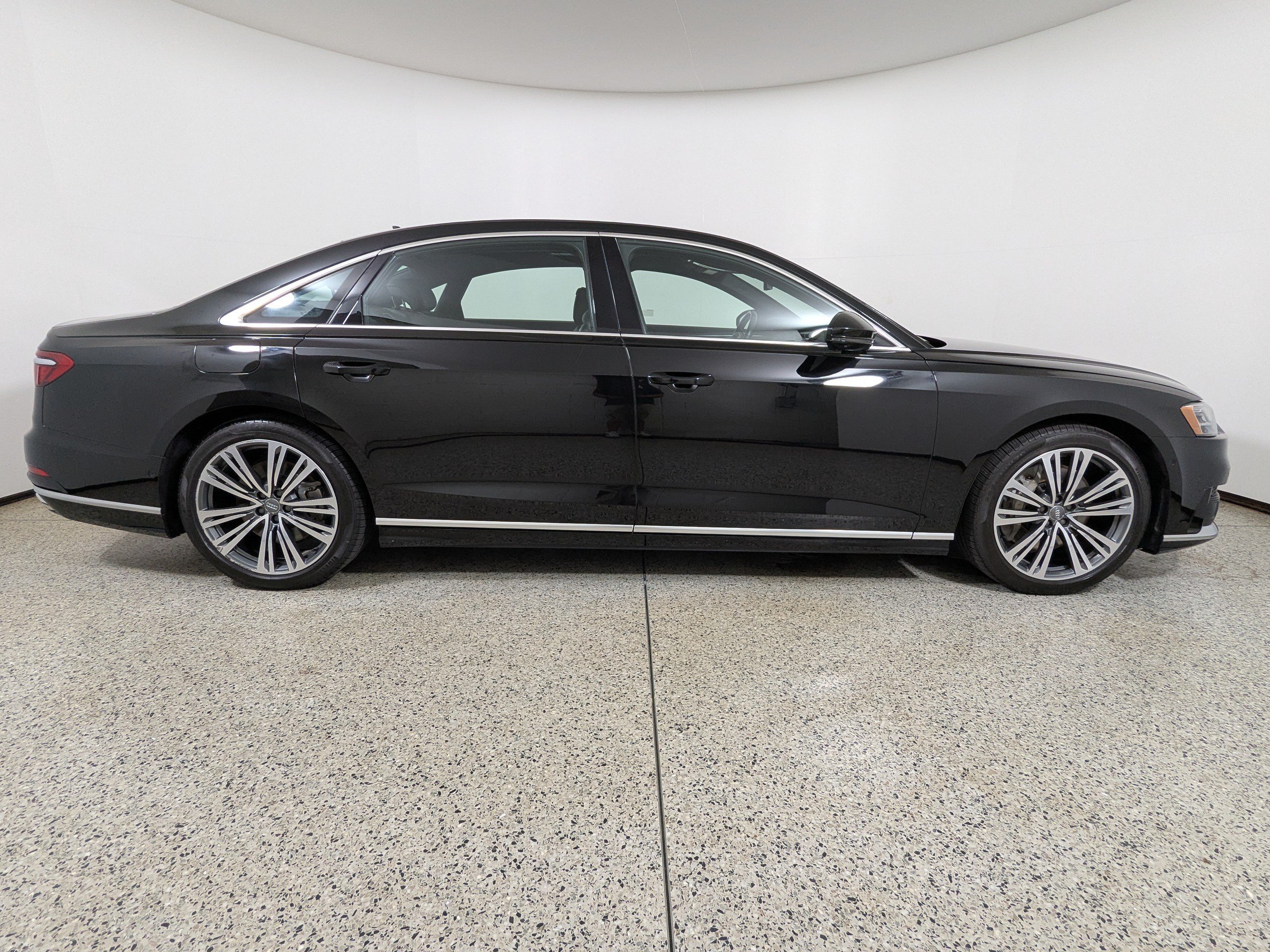 Used 2020 Audi A8 L 3.0T AWD/4WD image 8