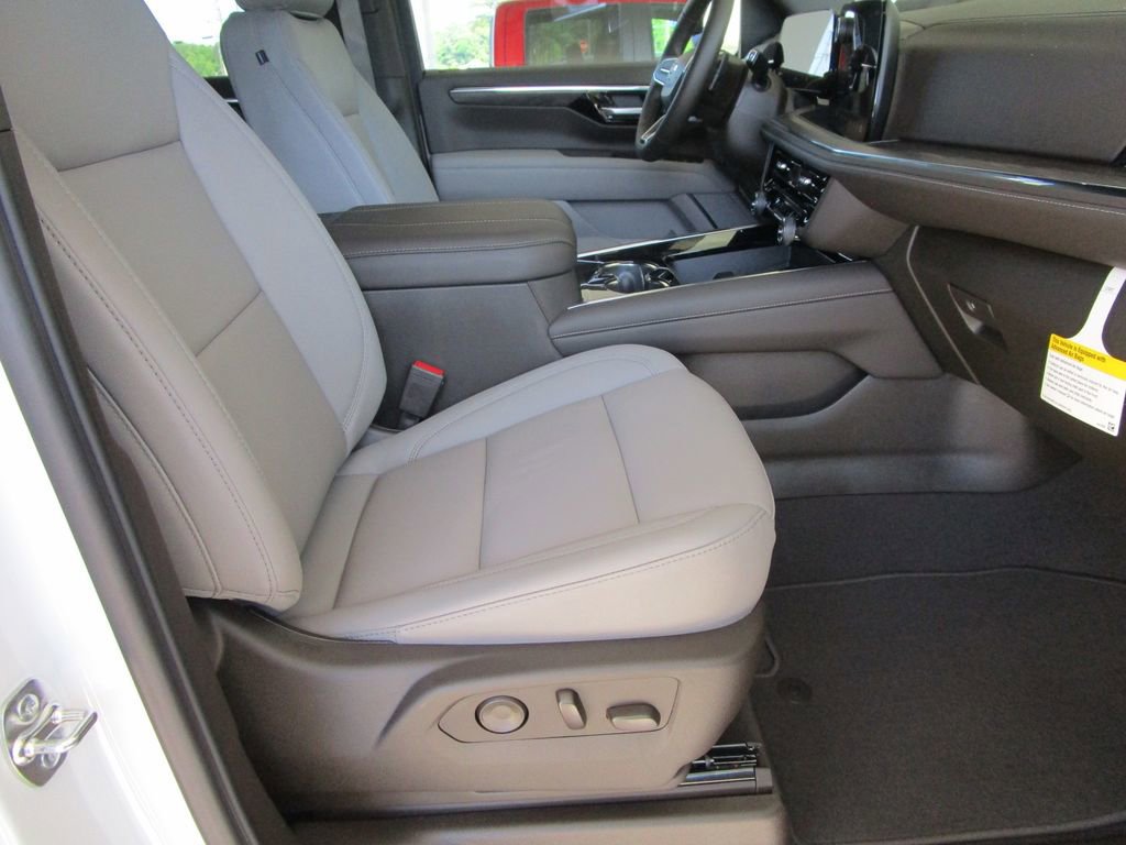 New 2026 Chevrolet Tahoe LT w/ Comfort Package RWD image 34