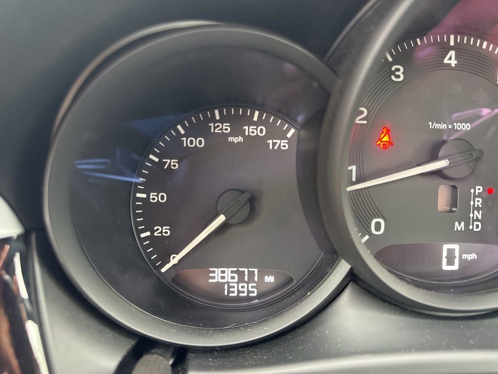 Used 2022 Porsche Macan image 15