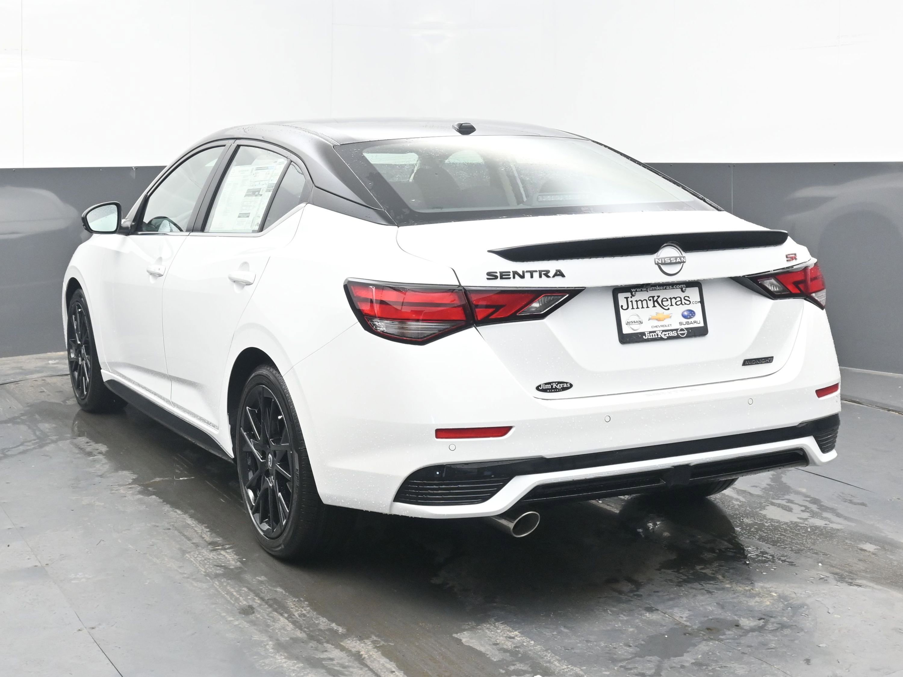 New 2025 Nissan Sentra SR w/ Midnight Edition image 6