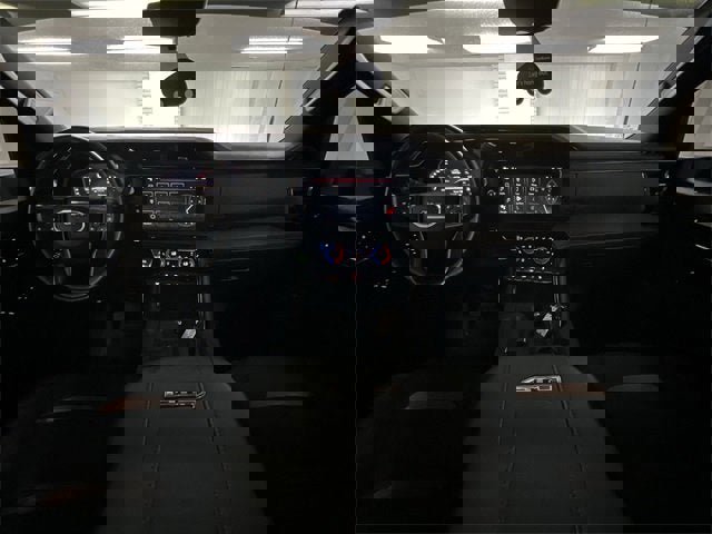 Certified 2024 GMC Sierra 2500 AT4 w/ Technology Package image 19