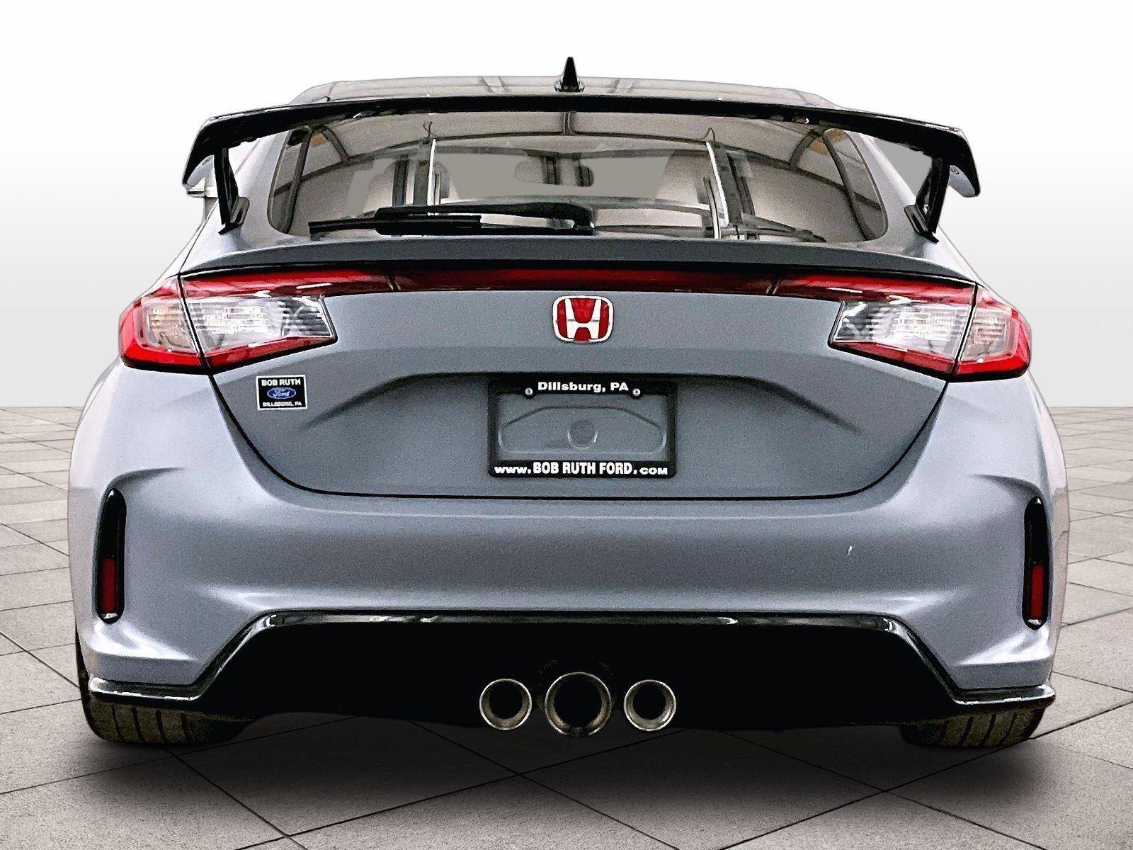 Used 2024 Honda Civic Type R image 4