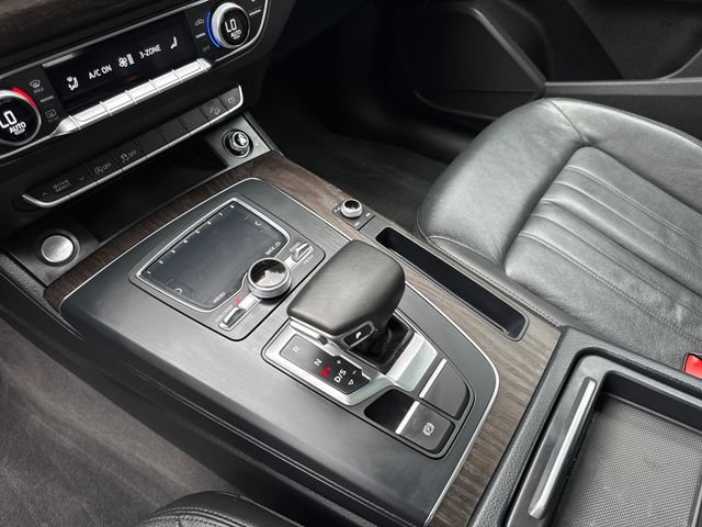 Used 2018 Audi Q5 2.0T Premium AWD/4WD image 26