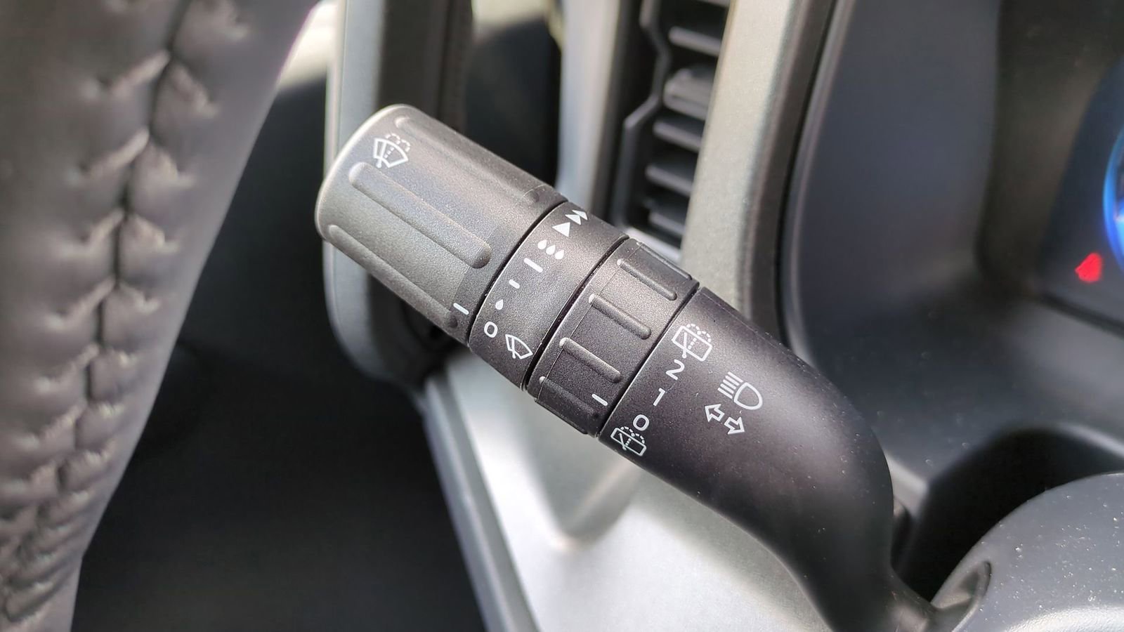 New 2025 Ford Bronco Badlands image 44