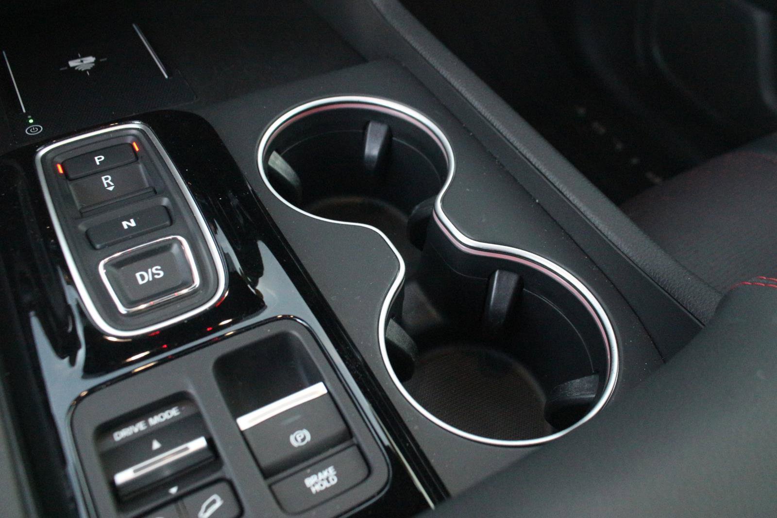 Used 2025 Honda Pilot Black Edition image 25