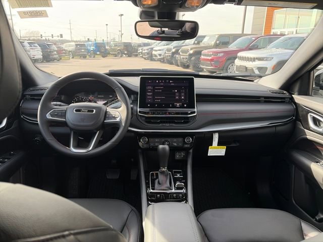 New 2026 Jeep Compass Trailhawk image 15