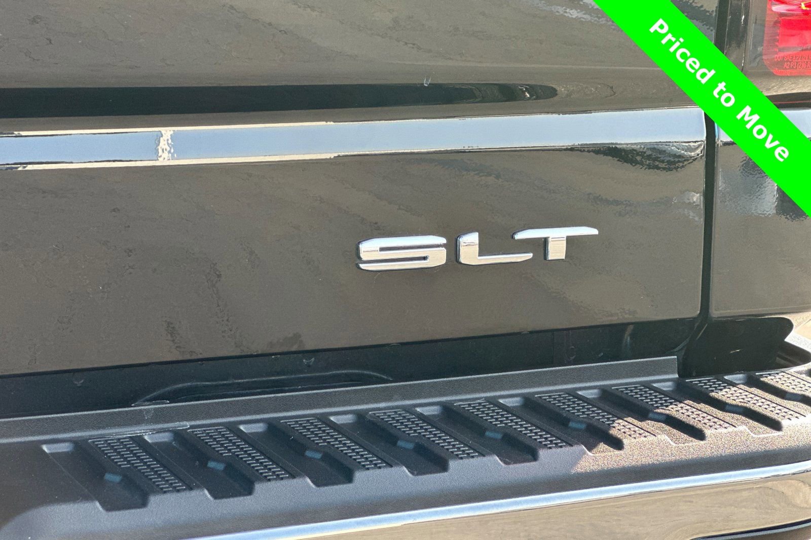 Used 2021 GMC Sierra 1500 SLT w/ SLT Premium Package image 37