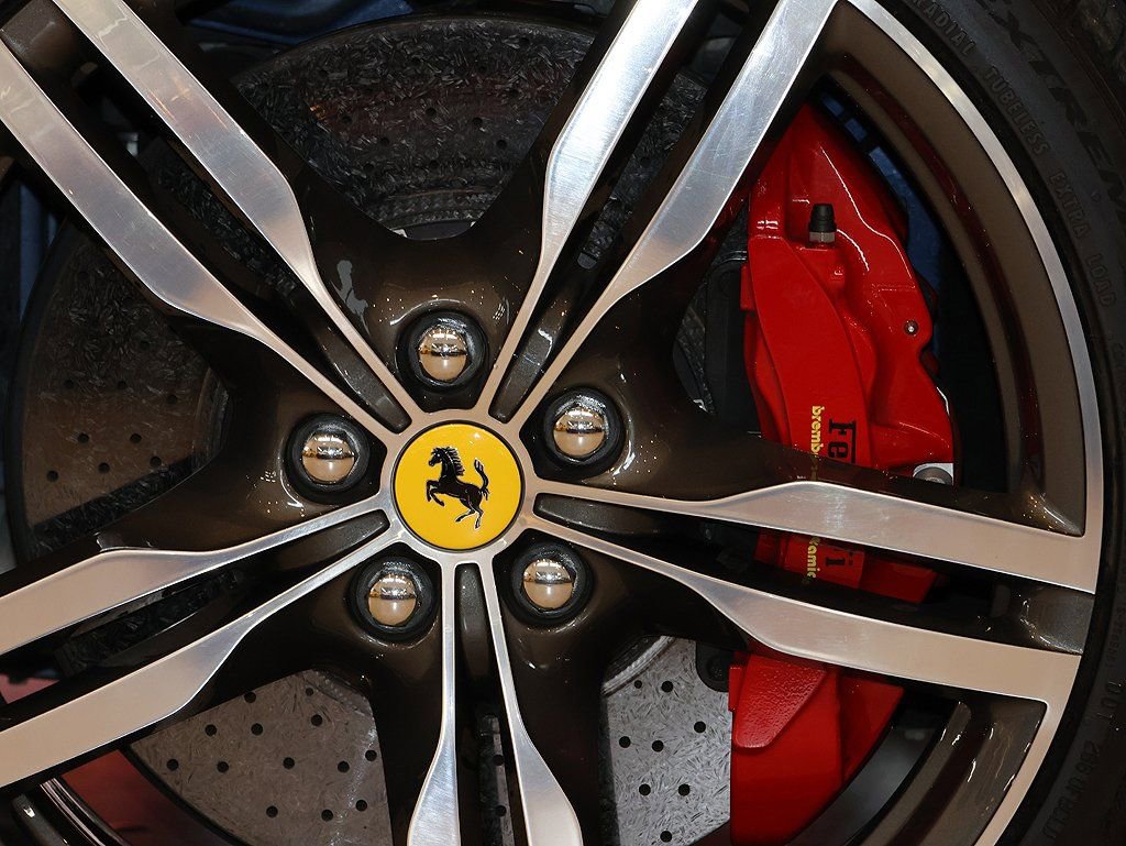 Certified 2022 Ferrari Portofino M image 71