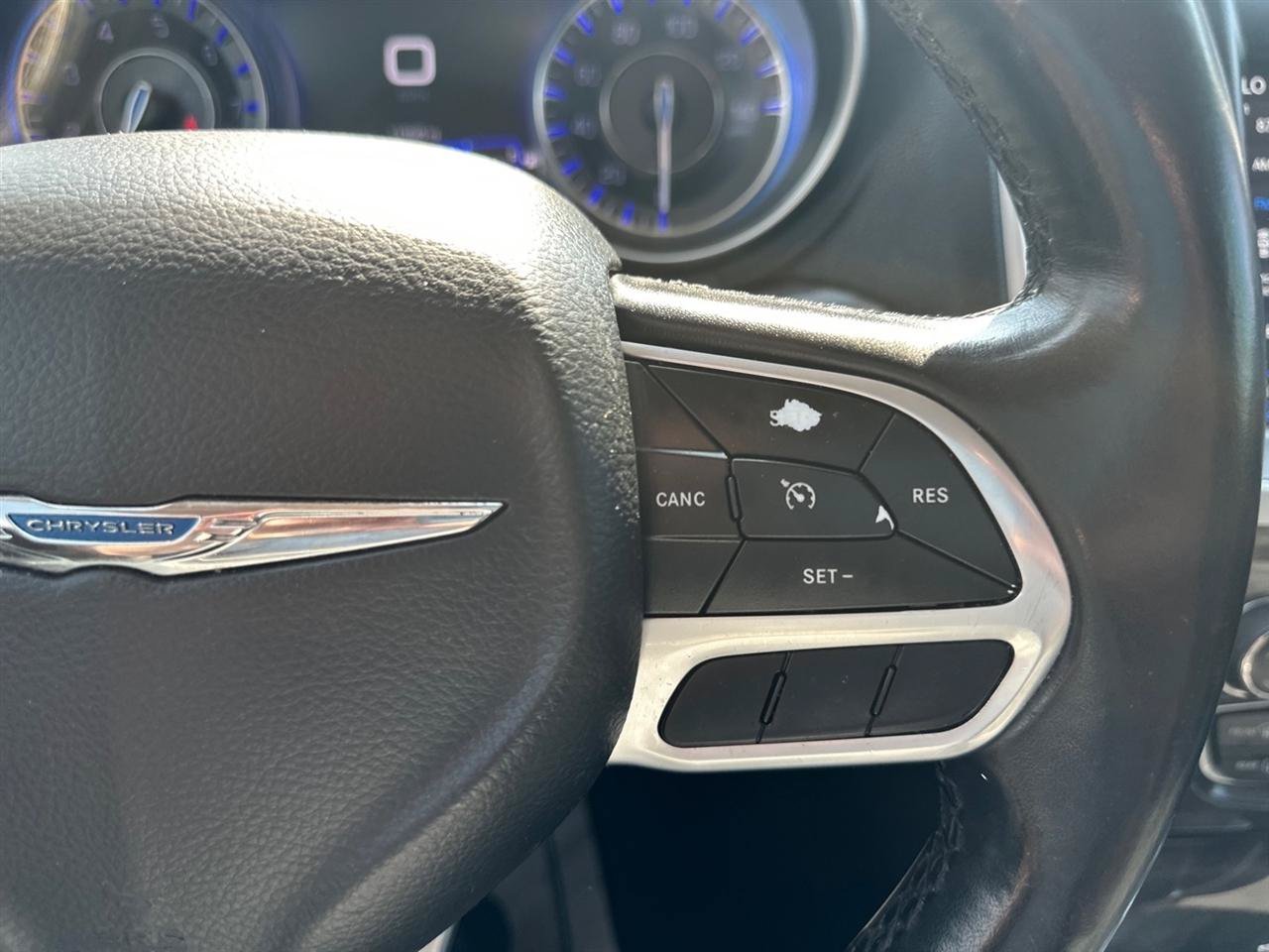 Used 2020 Chrysler 300 Touring w/ Sport Appearance Package RWD image 21