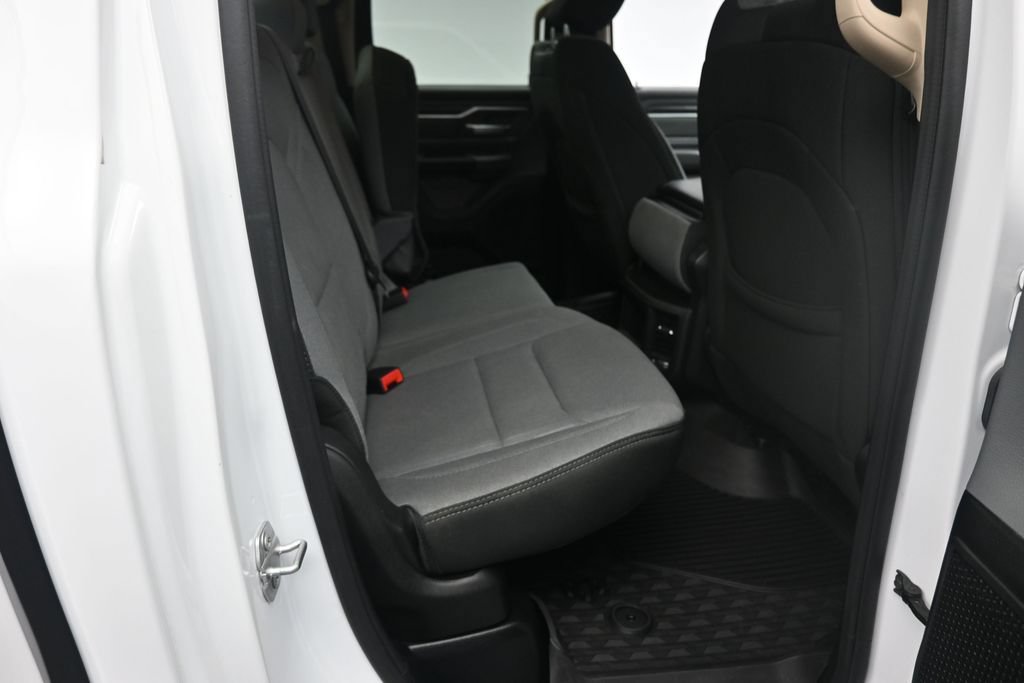 Used 2020 RAM 1500 Big Horn RWD image 23